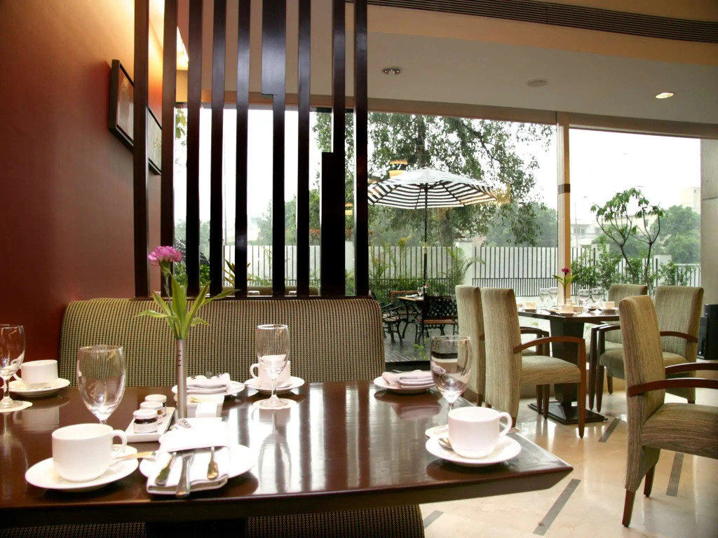 Muse Sarovar Portico Nehru Place