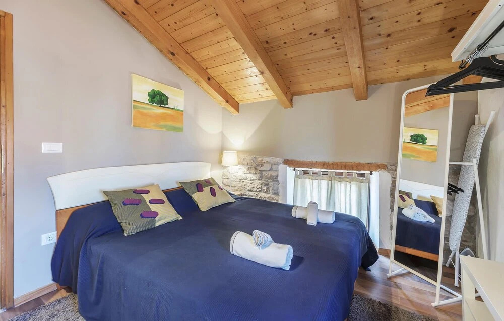 Nice Home in Novigrad With Wifi and 1 Bedrooms