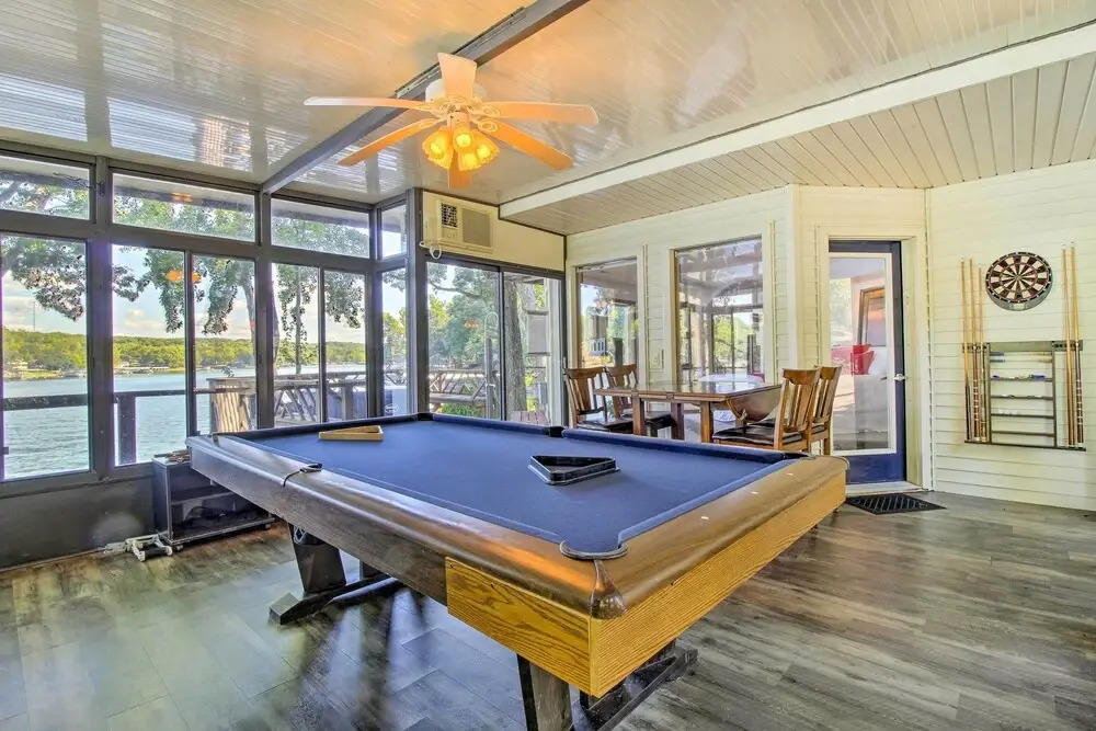 Sunrise Beach Waterfront Estate Great for Families