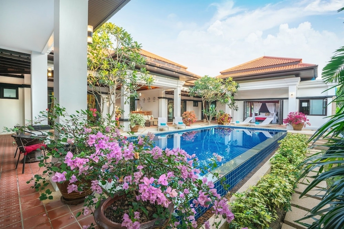 Jewels Villas