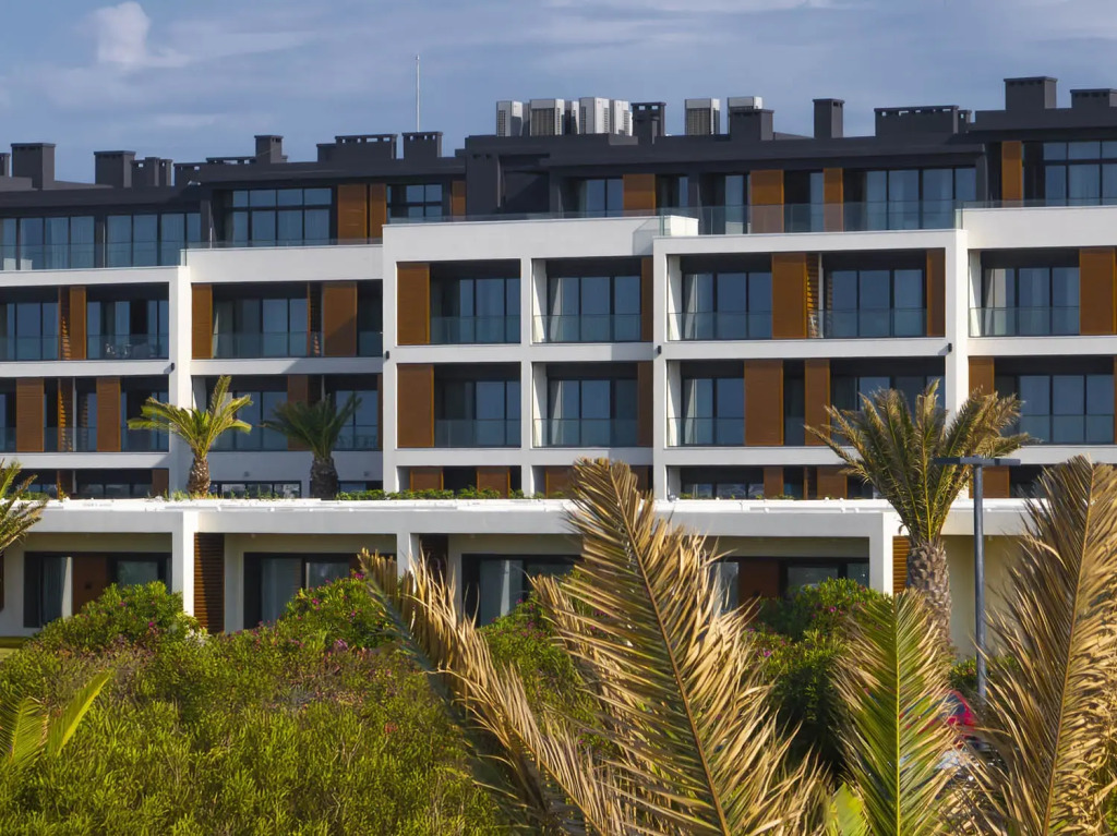 Апартаменты Seabreeze White Residences