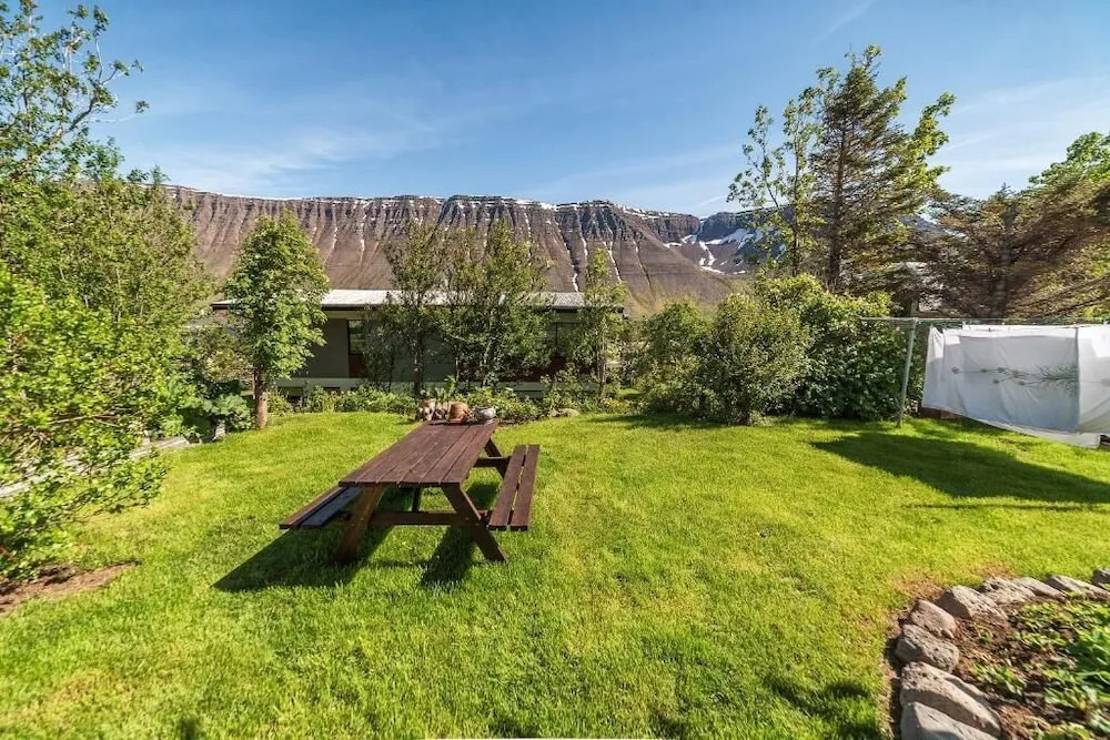 Sólheimar Studio Apartment