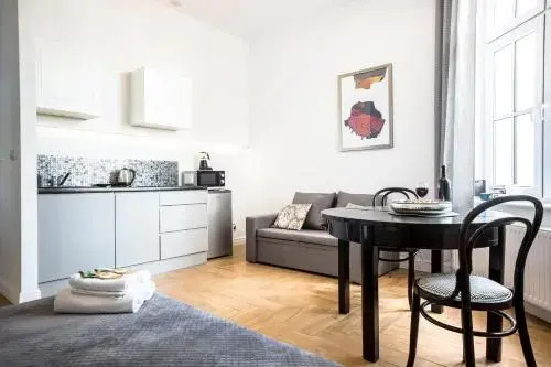 Ester Apartment