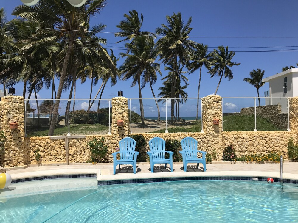 Brisas Doradas Beachfront Villa