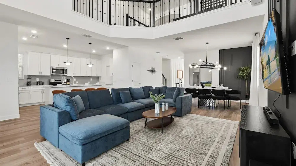 Newly Built Villa with Pool, Cinema & Games Room