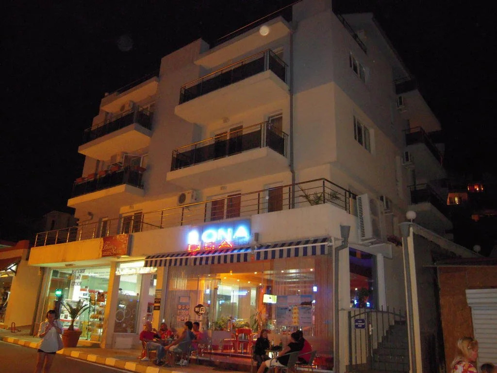Bona Dea Club Hotel