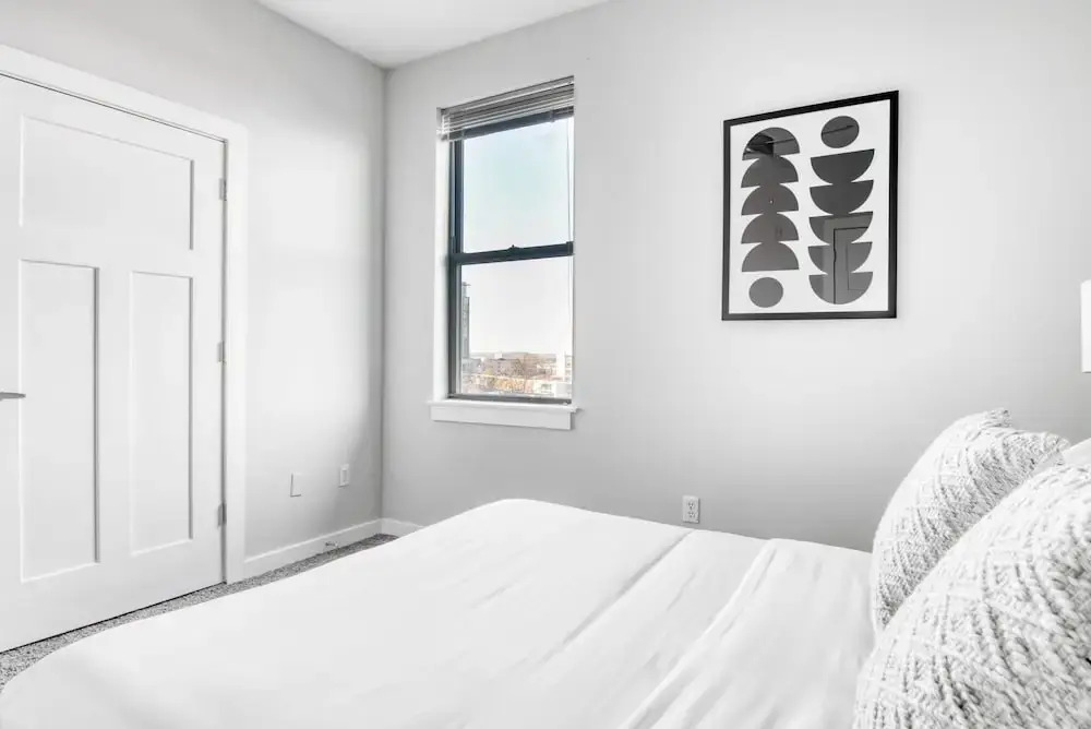CozySuites Music Row Charming 1BR free parking 49