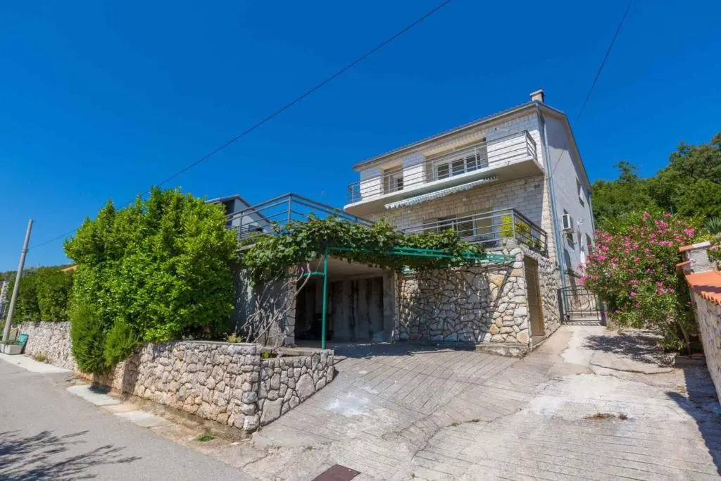 Apartment in Dramalj 39040
