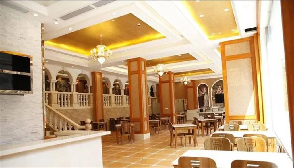 Vienna Hotel Foshan Lingnan Pearl Gymnasium
