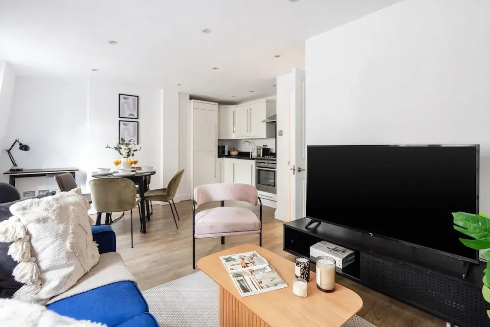 Chic 1BR Close to Buckingham Palace