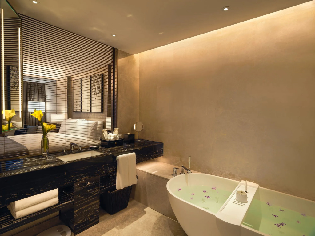 InterContinental Guangzhou Exhibition Center by IHG