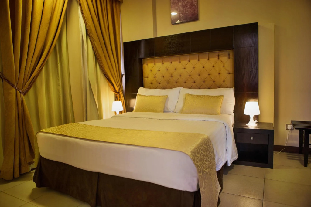 Travellerinn hotel apartment ( Family Only )