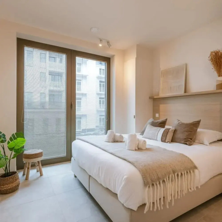 Lovely new Apartment Within the Historic Vives University Site in Ostend