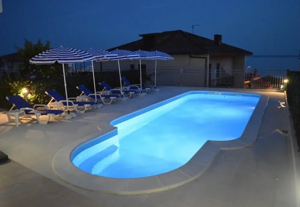 Vin - With Pool - A1