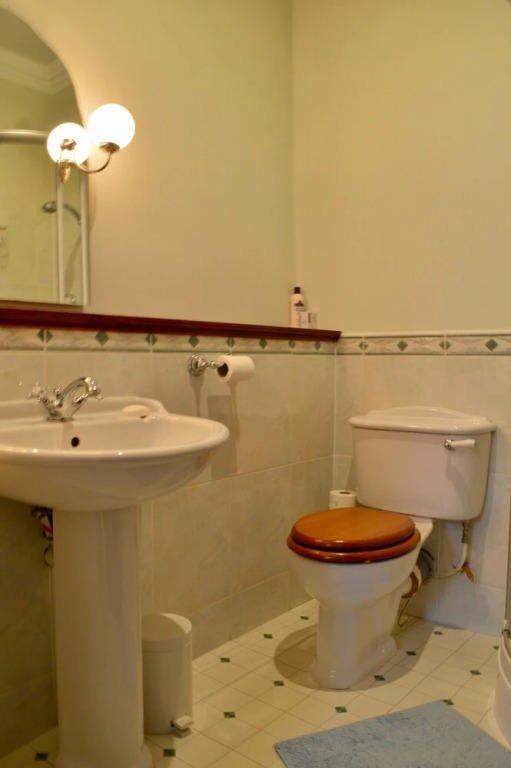 Georgian Flat In The West End