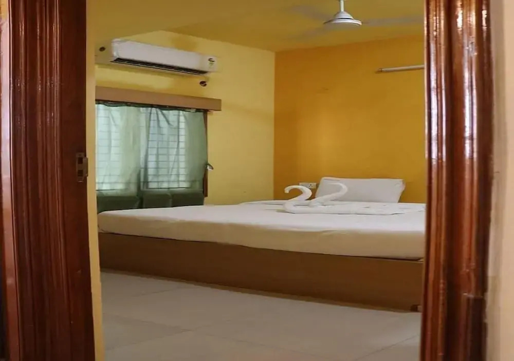 Lingaa's Archana Homestay