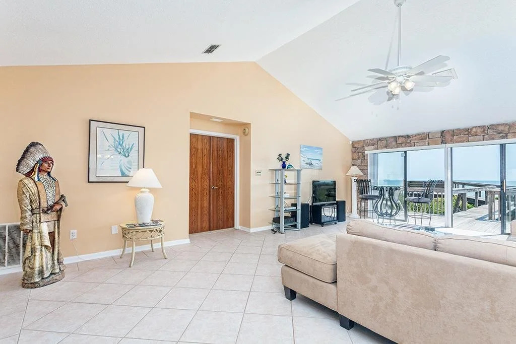 Sun Dancer 2 Br Home by RedAwning