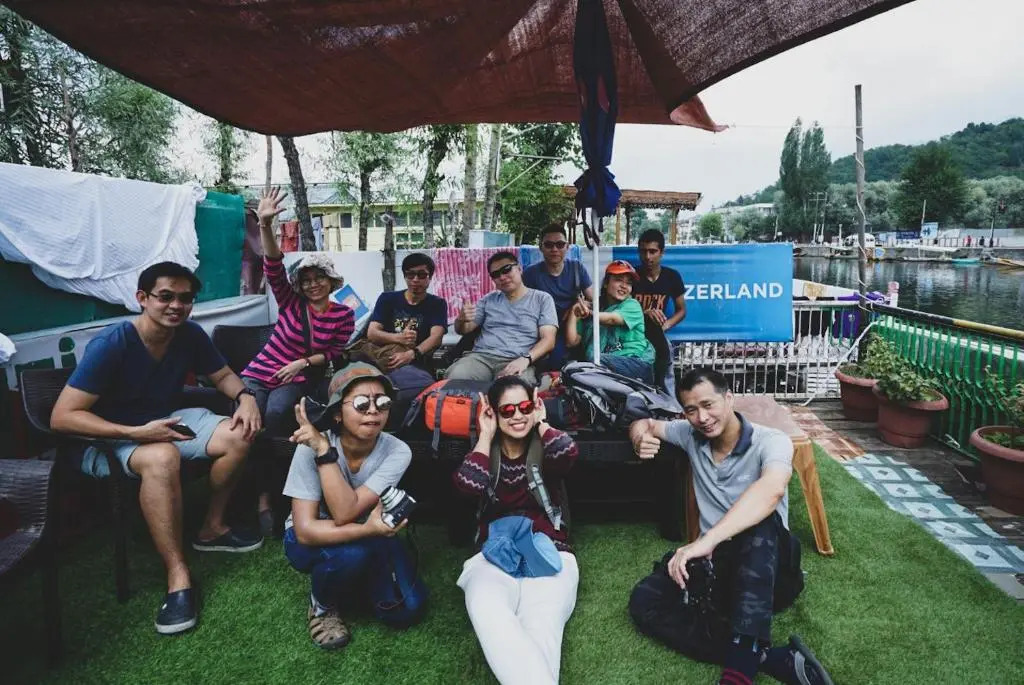 S Group Of Houseboat