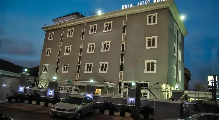 Royal Jatoz Hotels
