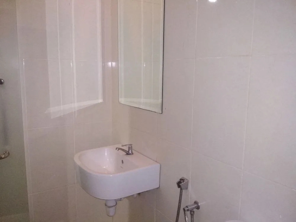 OYO 89903 MS City Hotel