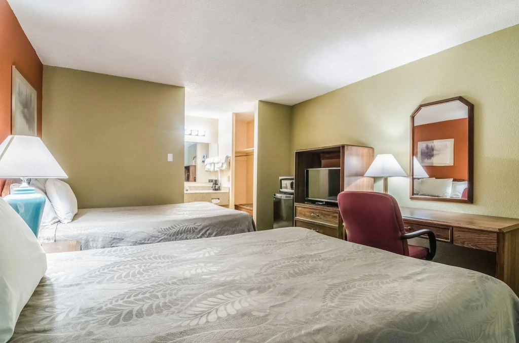 Executive Inn Dodge City, KS