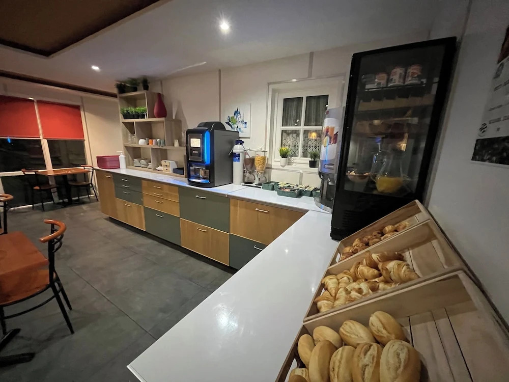 Fasthotel La Roche sur Yon Un FH CONFORT