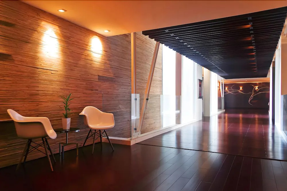 Hotel 286
