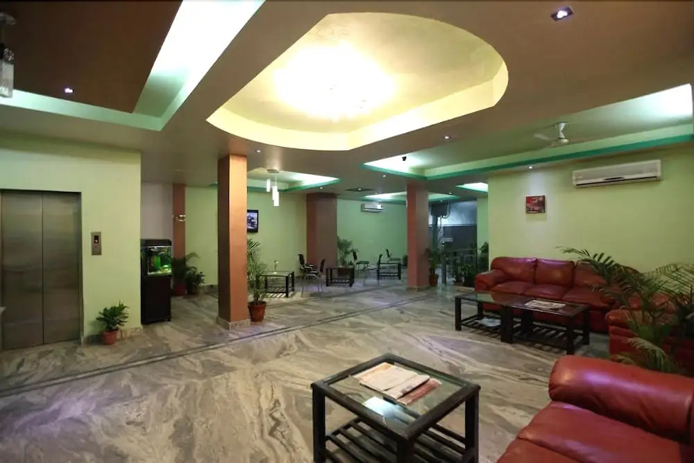 Hotel Runway