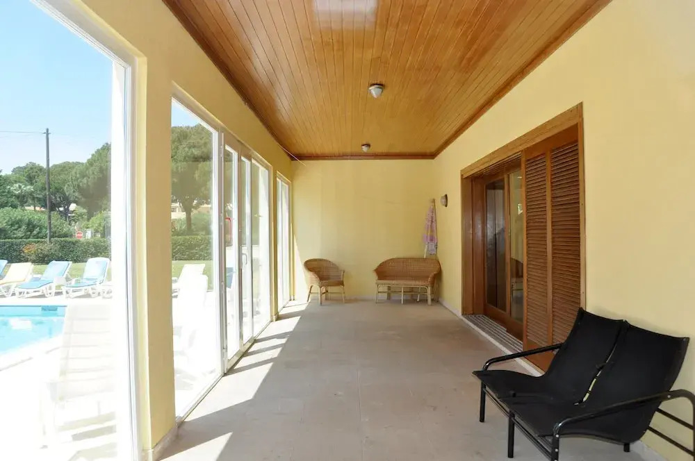 Villa in Vilamoura with Private Pool & BBQ