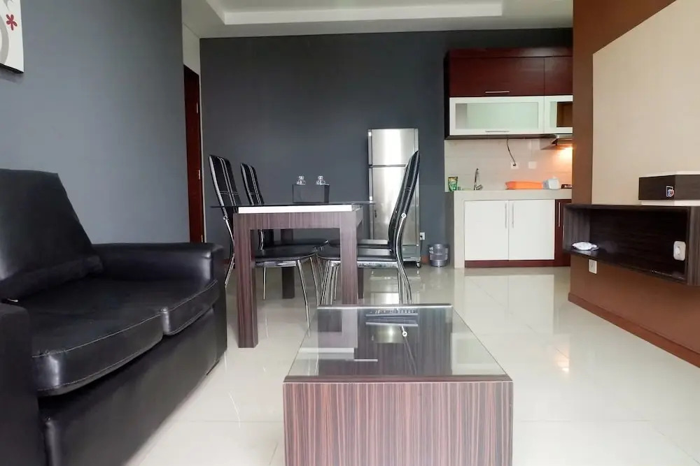 Cozy and Spacious Apartment at Thamrin Residence near to Sudirman