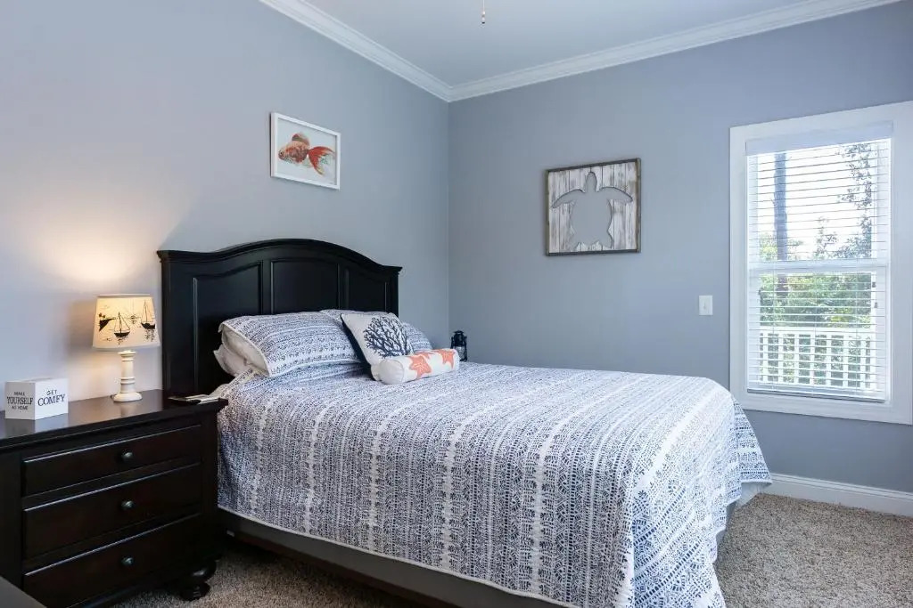 Southern Charm by Oak Island Accommodations