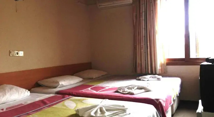 Oscar Hotel