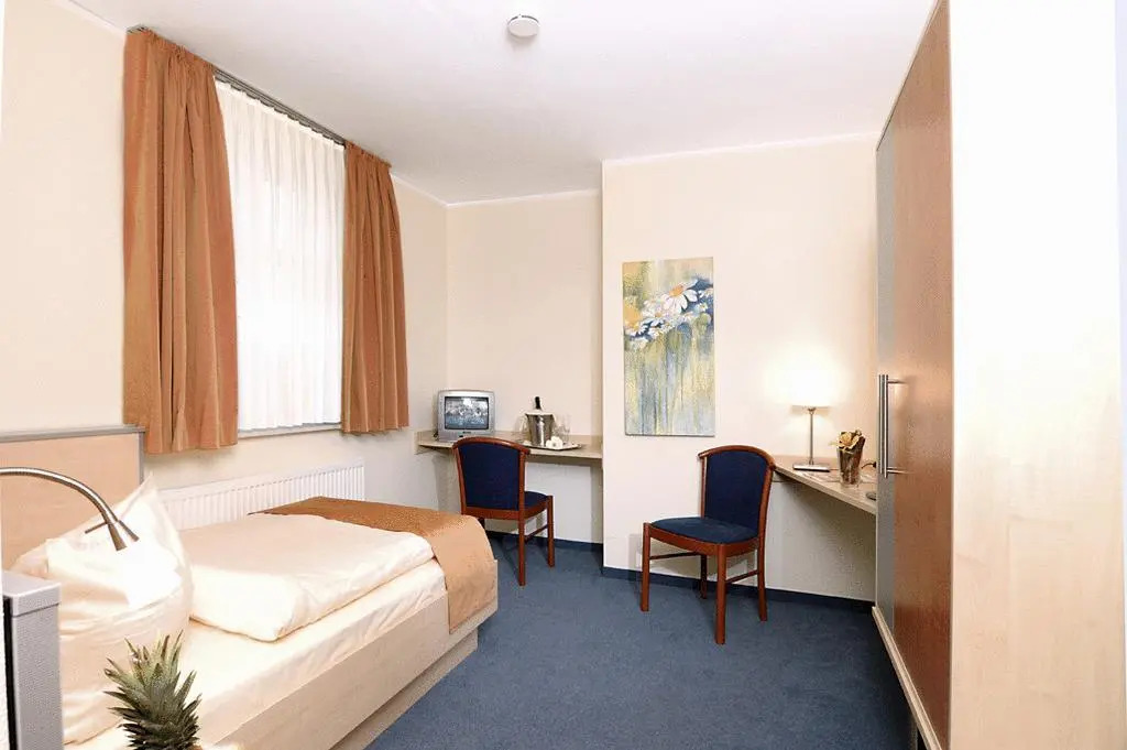 Hotel Xtra Gleis