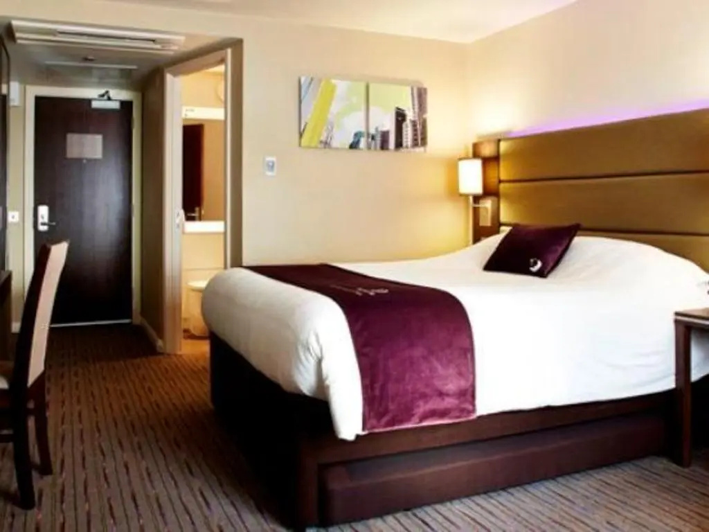 Premier Inn Epsom South