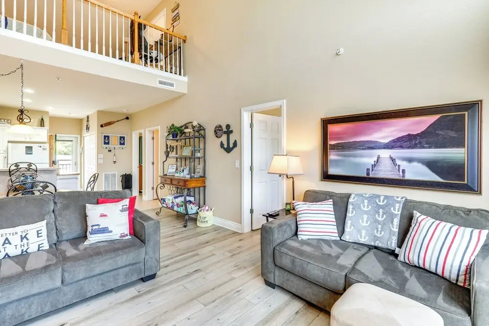 Lakefront Camdenton Condo Near Ha Ha Tonka