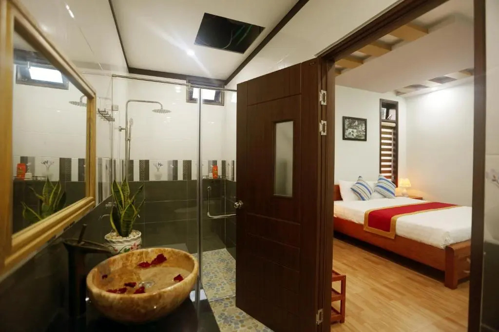 Tan Doan An Bang center beach villas