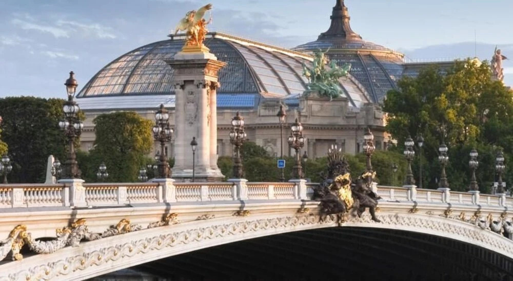 Cirque Deluxe Studio Apartment