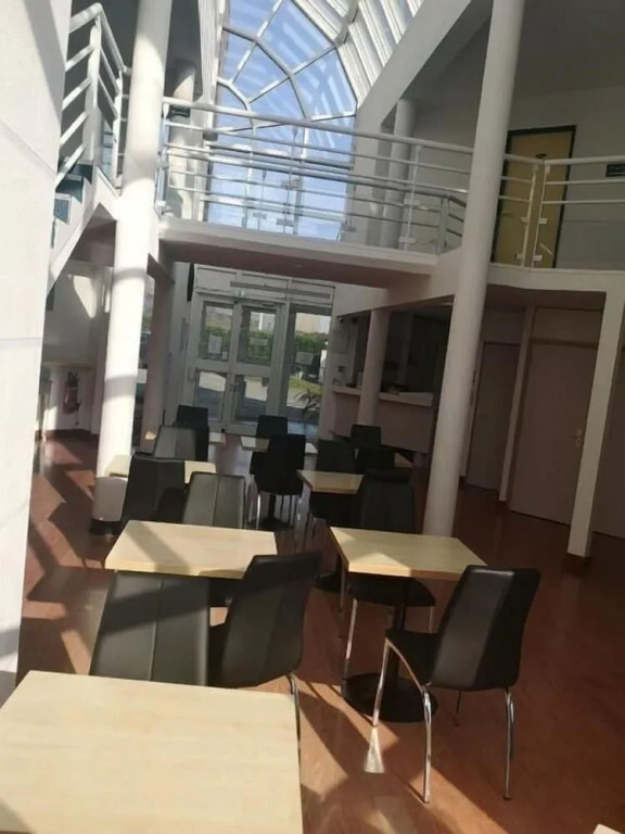 Hotel Mervil Airport