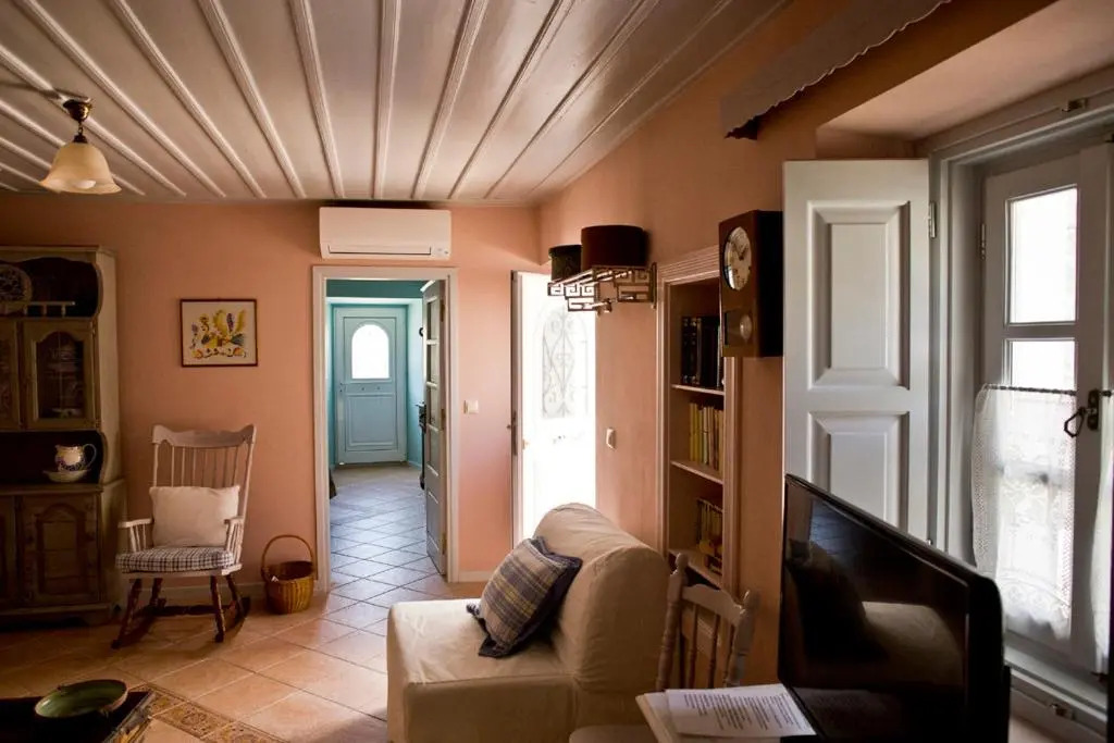 Maria's country house