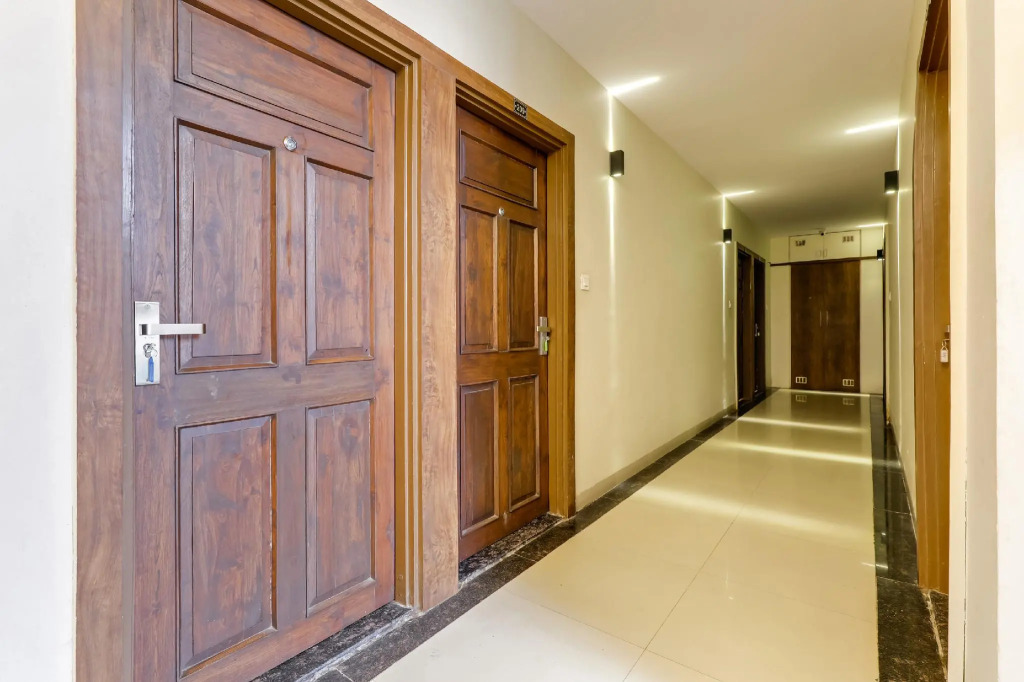 OYO 16733 Hotel Sunshine