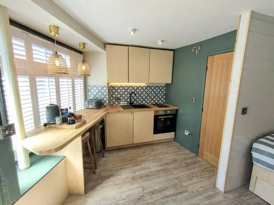 One of a Kind Luxury Studio Stay in Penzance (Adults Only)