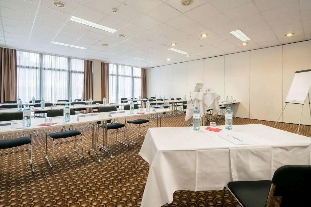 SLEEEP Hotel Vösendorf
