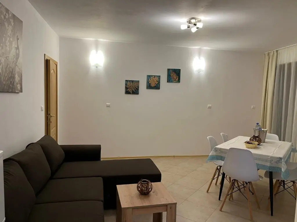 Lazur 2 Harmani Sabrina