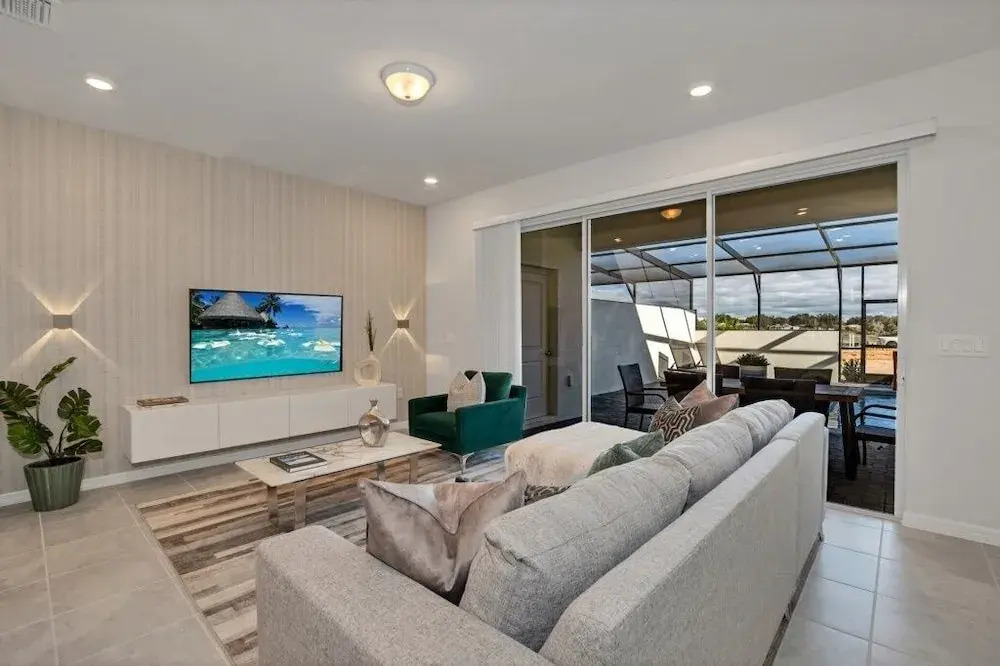 Brand New Home In Top Rated Resort Solterra 5 Bedroom Townhouse by Redawning
