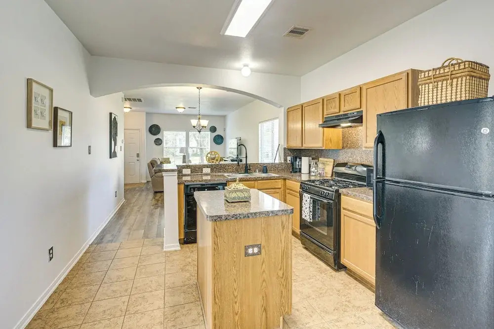 Family-friendly Houston Home: Soccer Fans Welcome!