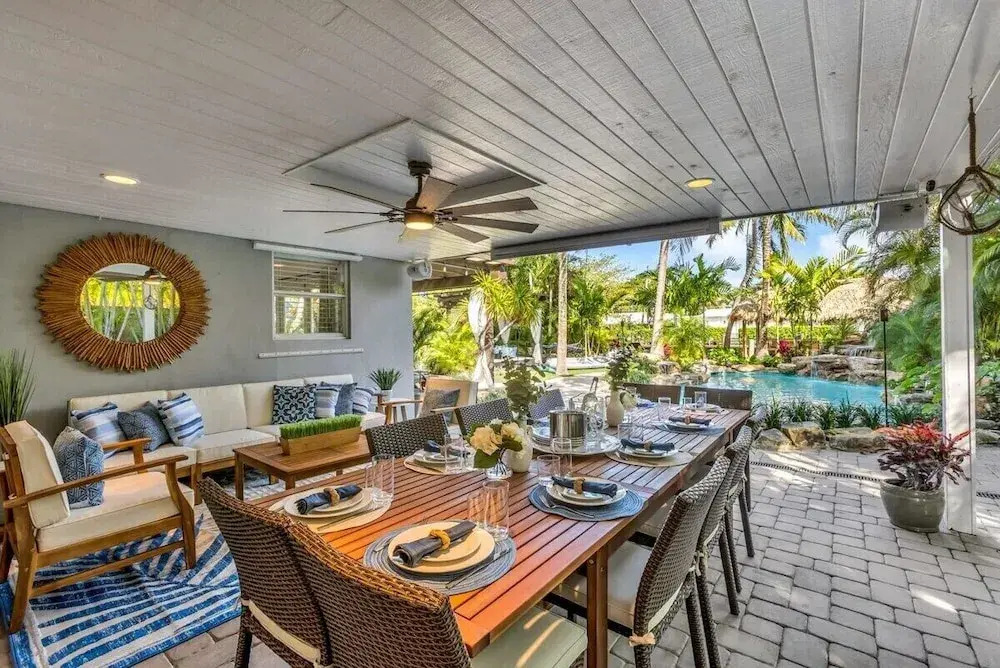 New Waterfront Oasis, Minutes to Beach, Eats, Shops