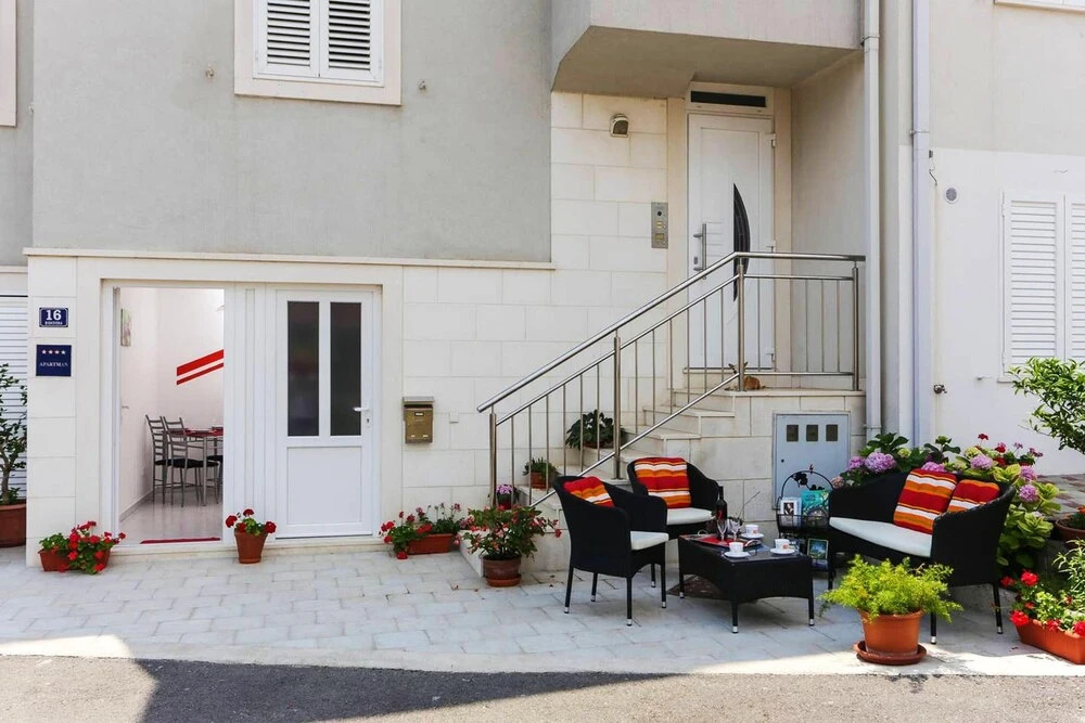 Apartment With one Bedroom in Dubrovnik, With Furnished Terrace and Wifi - Near the Beach
