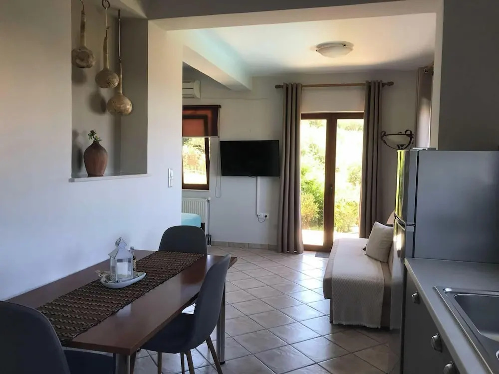 Andromia Studios & Apartments