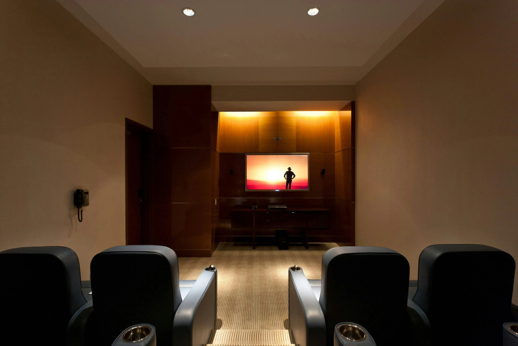 Hotel Beaux Arts, Autograph Collection
