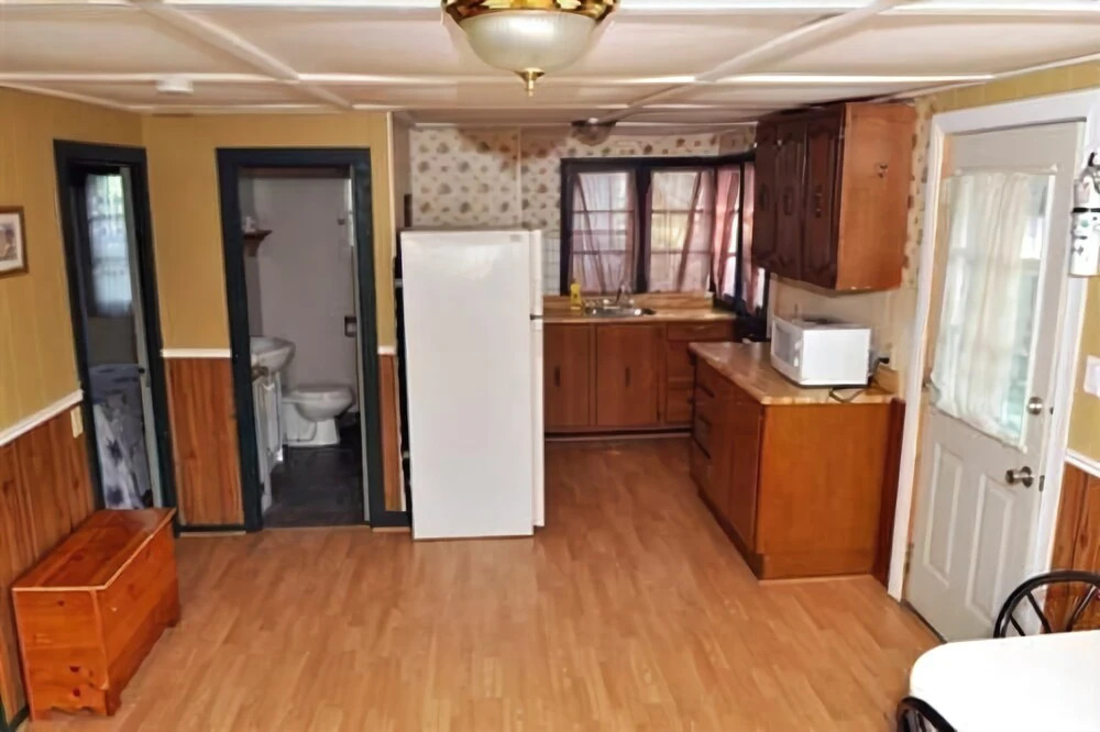 Alton Lodges